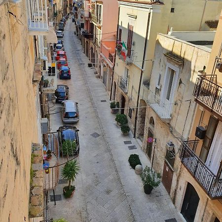 Domus 73 Apulian Holidays Barletta Esterno foto