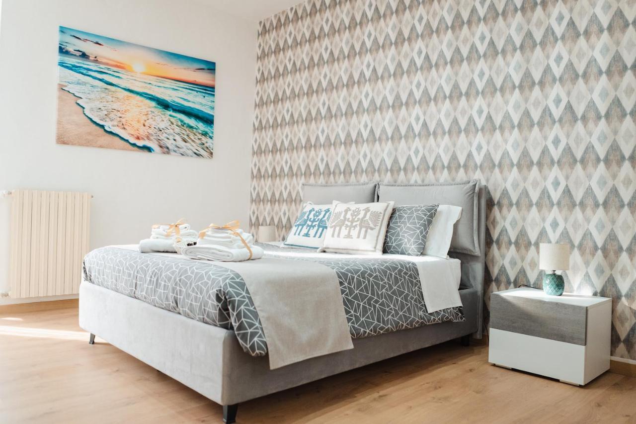 Domus 73 Apulian Holidays Barletta Esterno foto